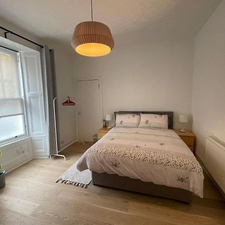 Ground Floor 1 Bedroom Flat In The City Centre Edinburgh Eksteriør billede