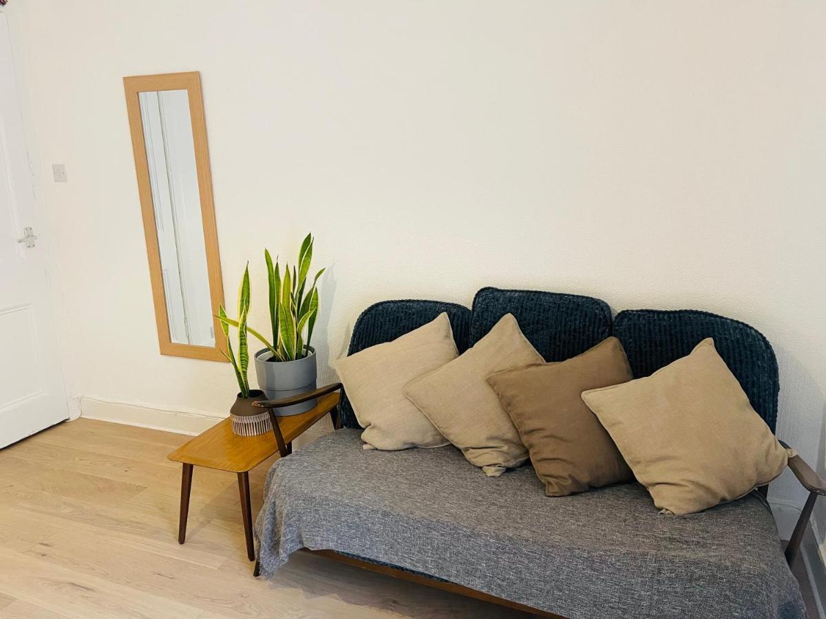 Ground Floor 1 Bedroom Flat In The City Centre Edinburgh Eksteriør billede