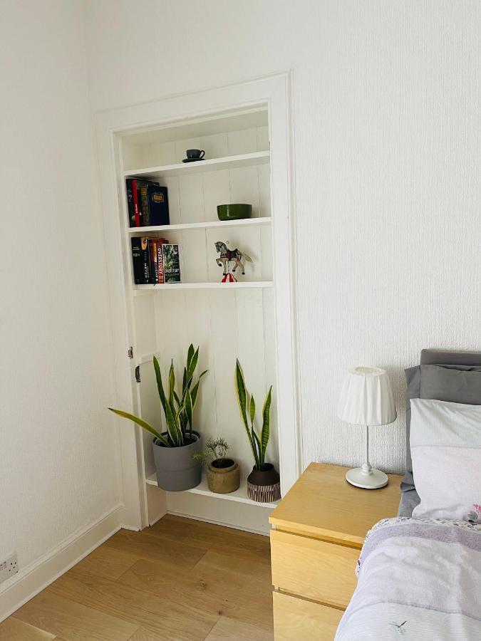 Ground Floor 1 Bedroom Flat In The City Centre Edinburgh Eksteriør billede
